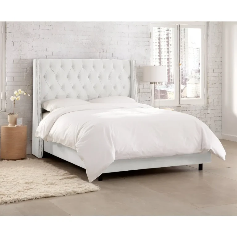 Riley Velvet White Flared Wingback Full Bed - Skyline Furniture