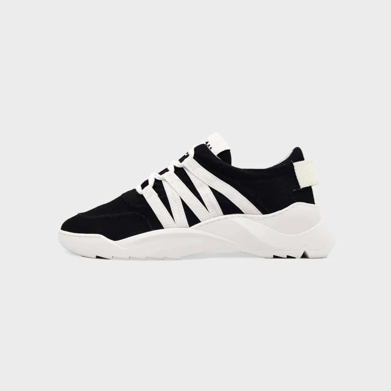 Black Gro Sneaker