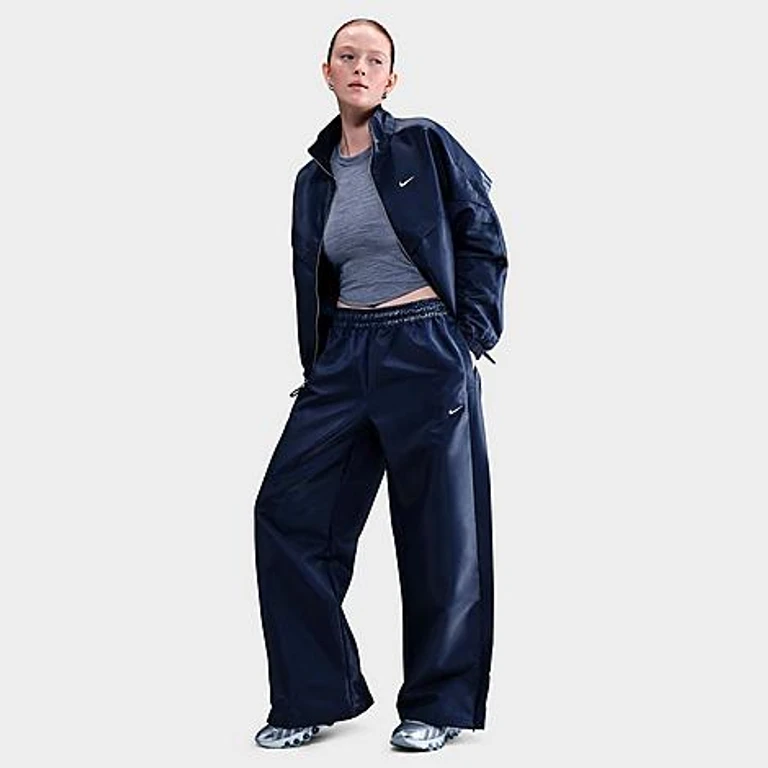 Nike Women's Sportswear Windrunner Shine Pants in Black/White Size: 2XL