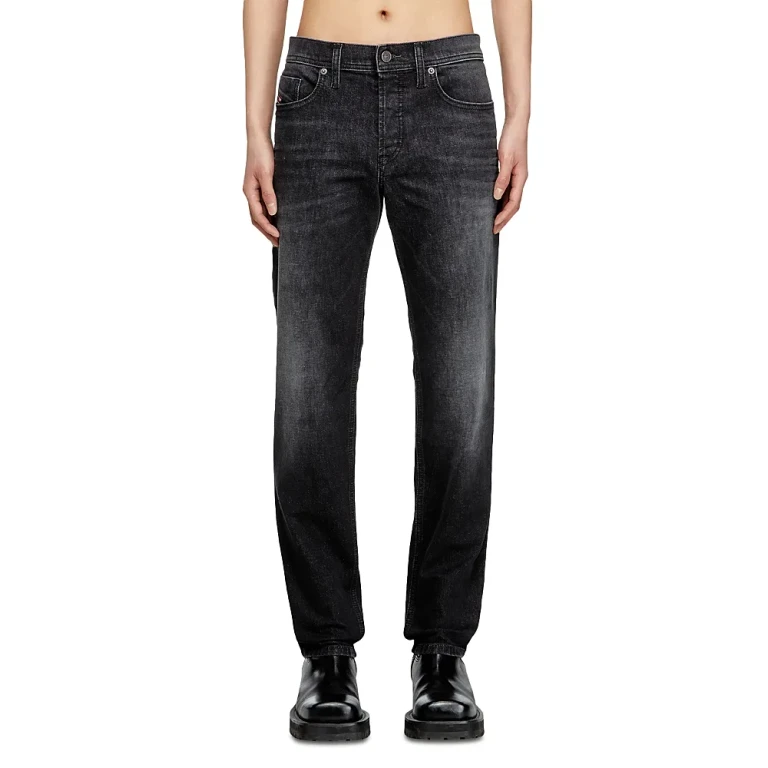 Diesel 2023 D-Finitive Regular Fit Jeans in Black/Denim