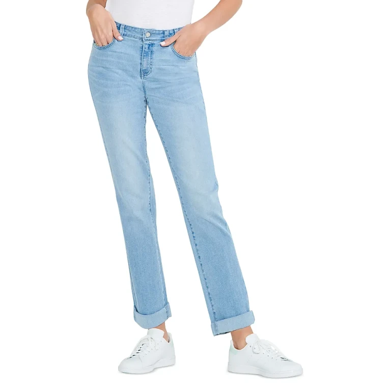 Nic+Zoe Mid Rise Girlfriend Jeans in Atlantic