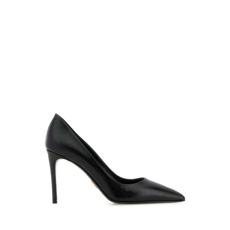 Burberry Black Leather Pumps