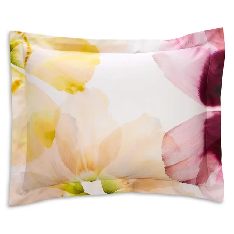 Aurora Blanc Sham, Standard