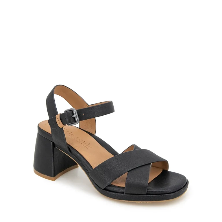 Gentle Souls by Kenneth Cole Women's Rimini Sandals