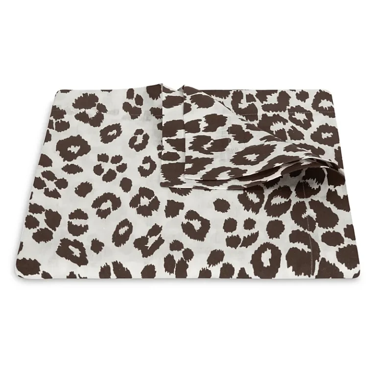 Matouk Iconic Leopard Tablecloth, 108 x 70