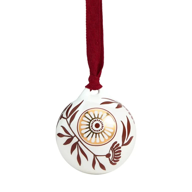 Wedgwood Festive Red Splendour No. 2 Ornament