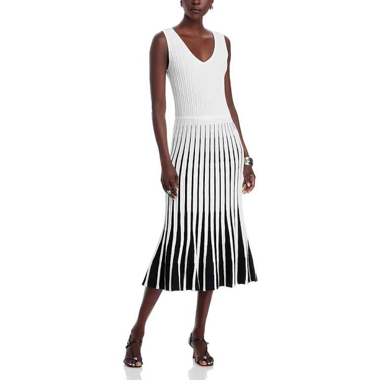 Elie Tahari The Dalia Knit Maxi Dress