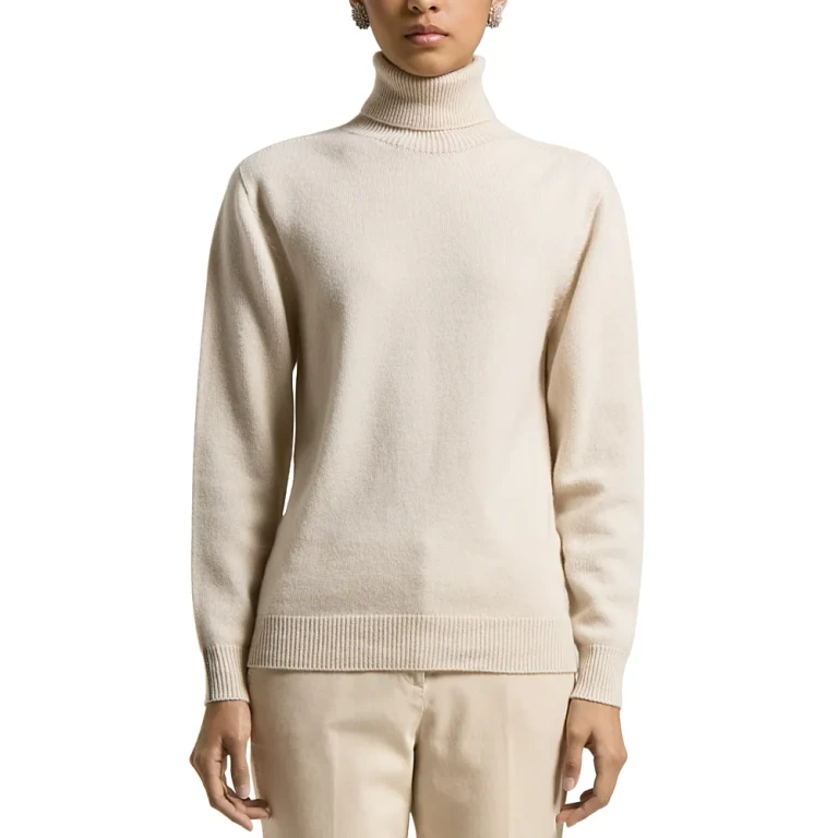 Peserico Knitted Cashmere Turtleneck Sweater