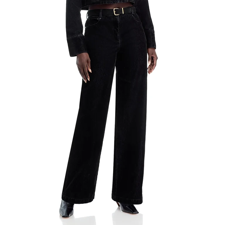 Toccin Vaughn Mid Rise Straight Jeans in Jet