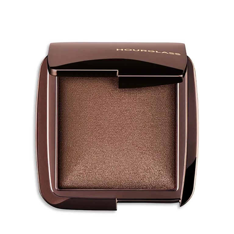 Hourglass Ambient Lighting Powder