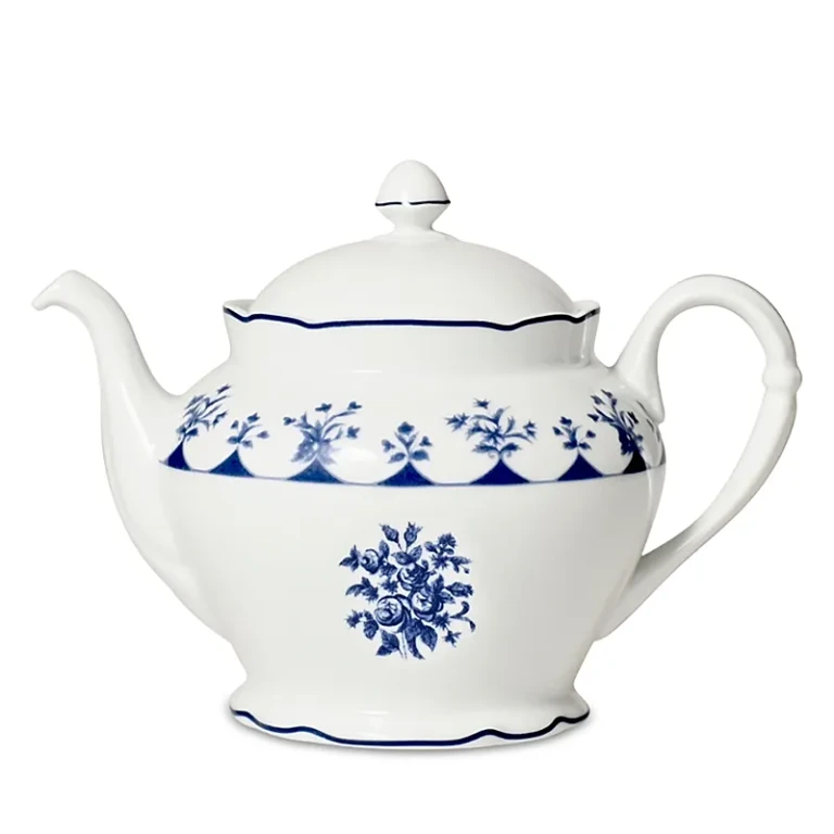 Bernardaud Chateaubriand Couleur Teapot, 25.4 oz.