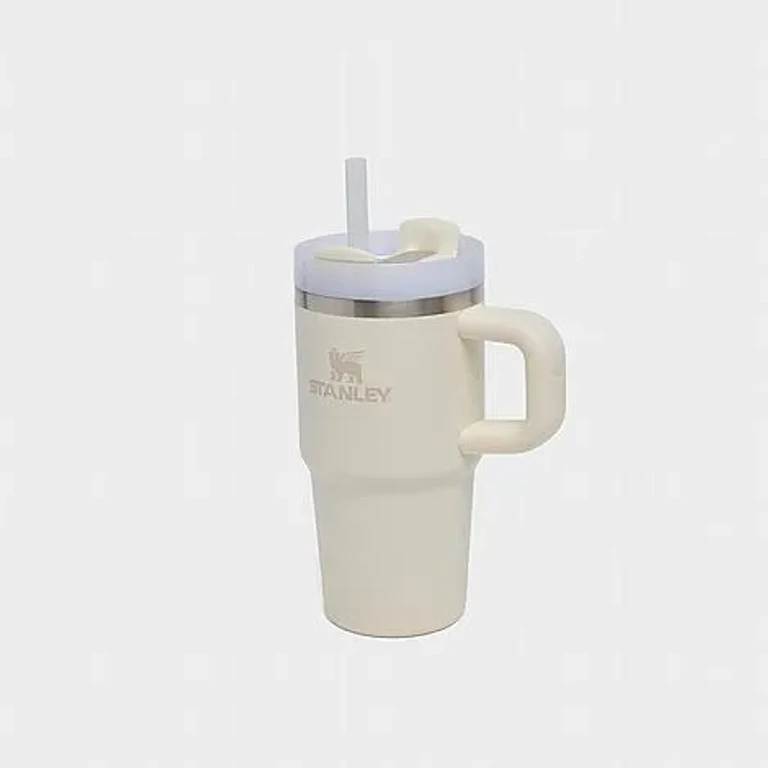 Stanley The Quencher H2.0 FlowState 40 oz. Tumbler in Cream 2.0