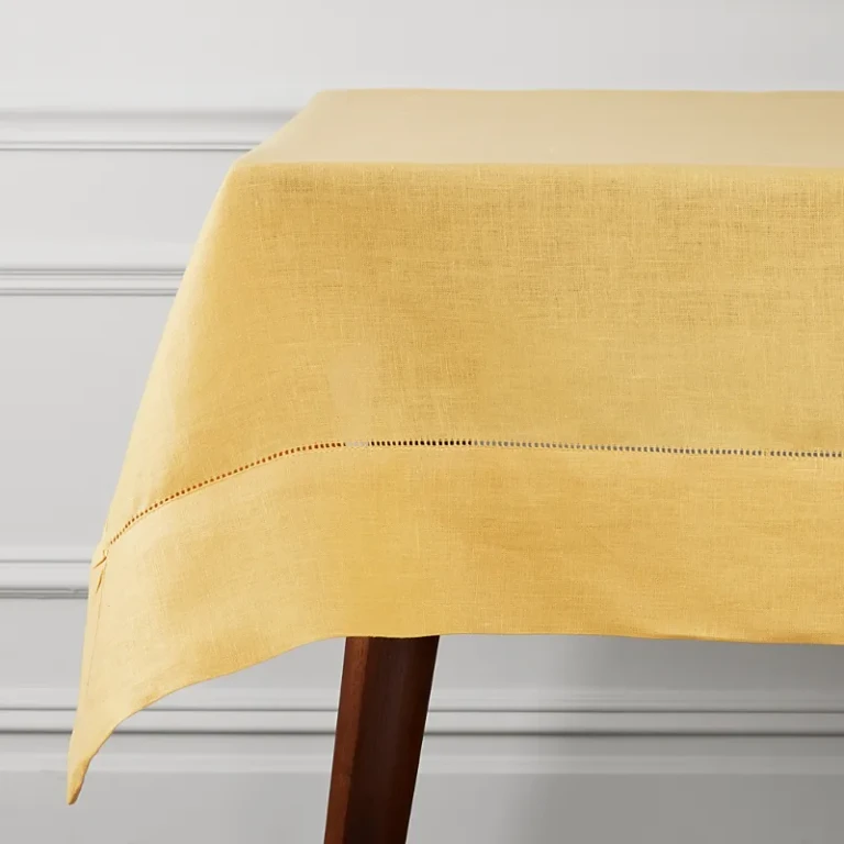 Sferra Festival Tablecloth, 54 x 54