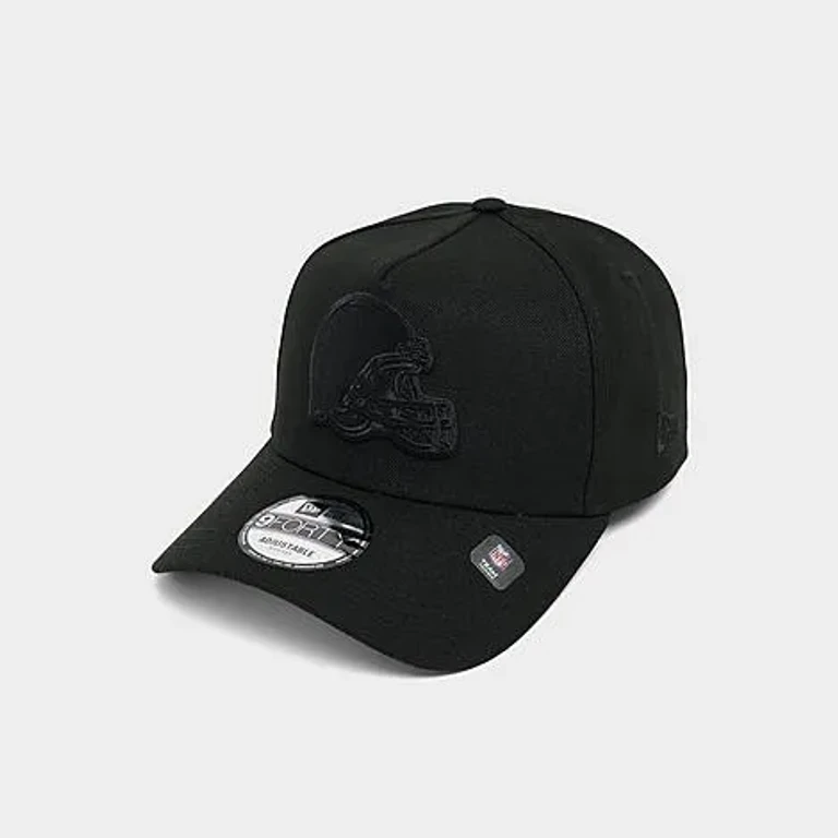 New Era Cleveland Browns NFL 9FORTY Tonal Snapback Hat in Black