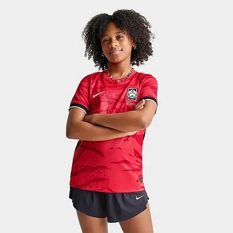 Nike Big Kids South Korea 26 Stadium Home Dri-FIT Replica Soccer Jersey in Global Red/Black/White Size: XS