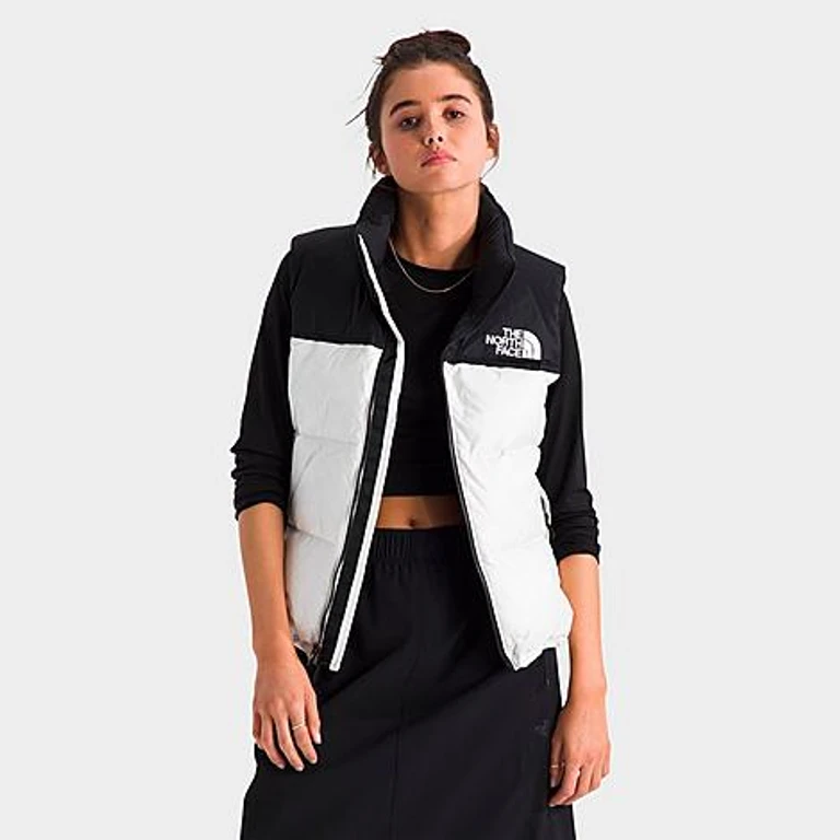 The North Face Women's 1996 Retro Nuptse Vest in White Dune/TNF Black Size: XS
