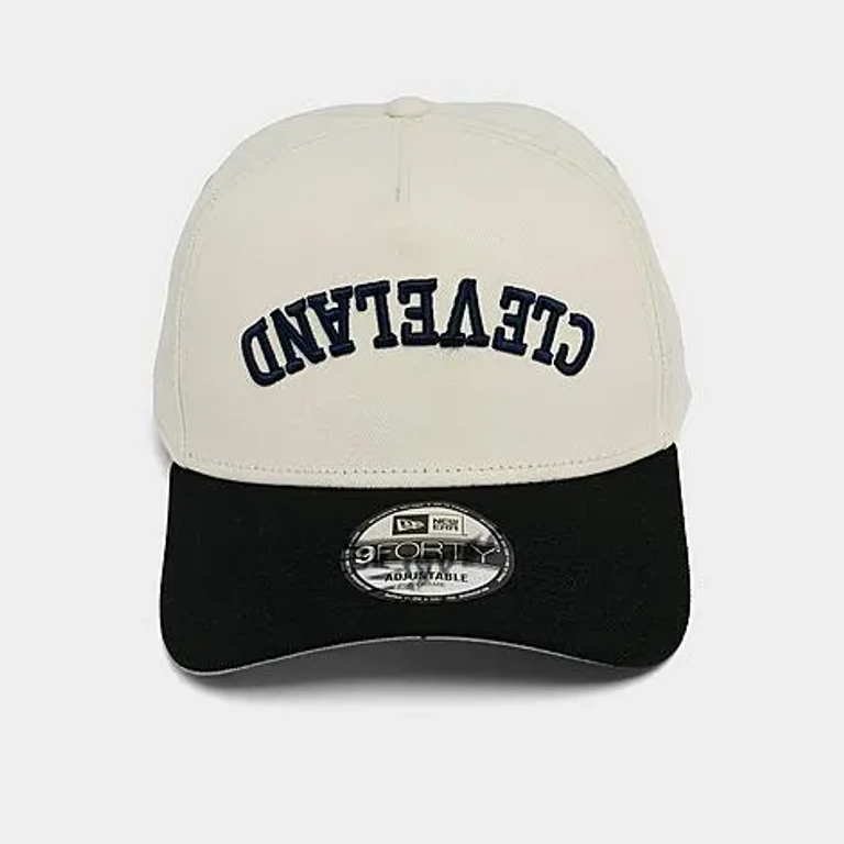 New Era Cleveland Guardians MLB 9FORTY A-Frame Upside Down Wordmark Snapback Hat in Chrome/Black