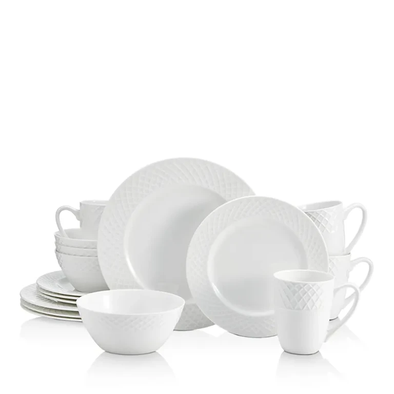 Mikasa Trellis White 16-Piece Dinnerware Set