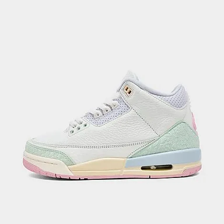 Jordan Big Kids Air Retro 3 Basketball Shoes in Sail/Jade Aura/Aura Size: 3.5