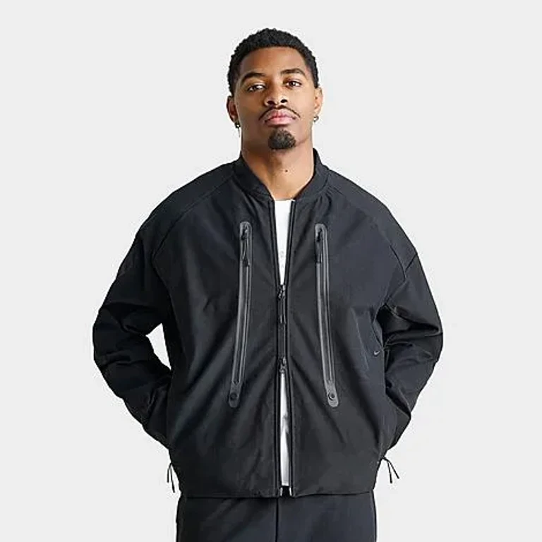 Nike Men's Tech Dri-FIT Shori Knit Jacket in Black Size: Small
