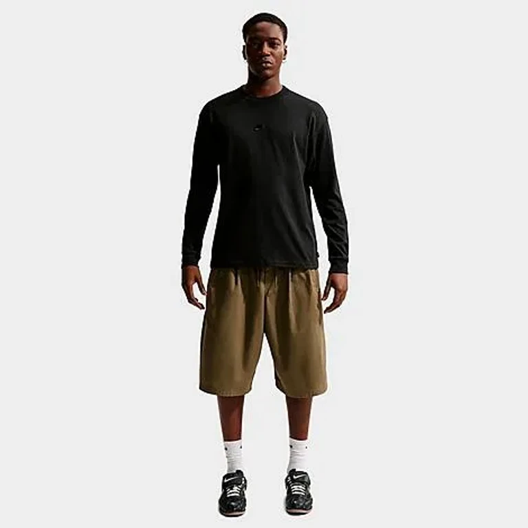 Nike Men's Sportswear Premium Essentials Futura Long-Sleeve T-Shirt in Black Size: XS