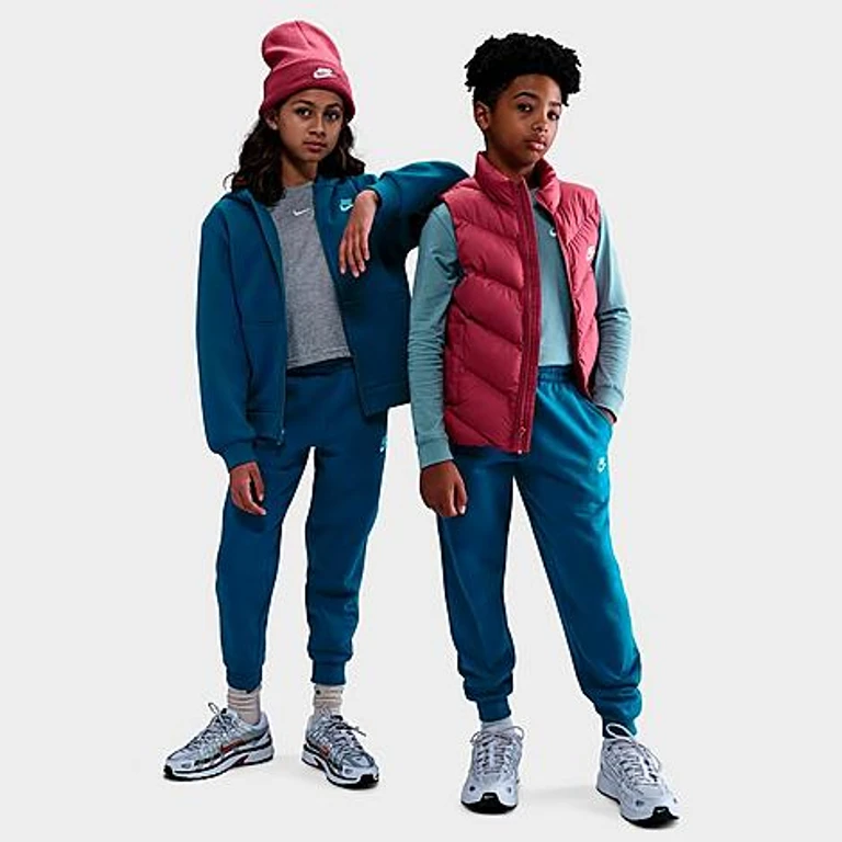 Nike Big Kids Sportswear Club Fleece Jogger Pants in Green Abyss/White Size: Small