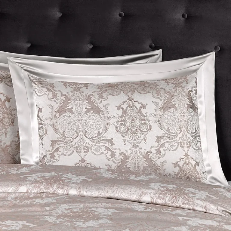 House of Textiles Raphael Silk Standard Sham
