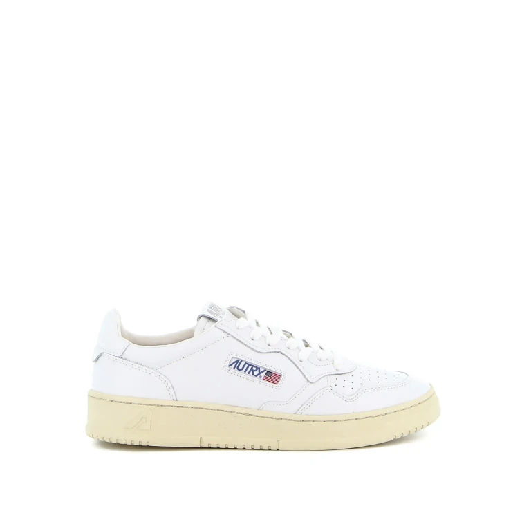 Autry medalist White Low Top Sneakers With Tonal Heel Tab In Leather Woman