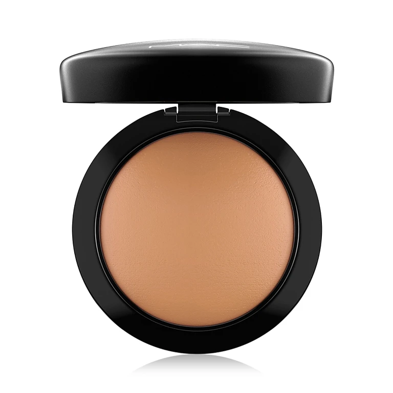 MAC Mineralize Skinfinish Natural