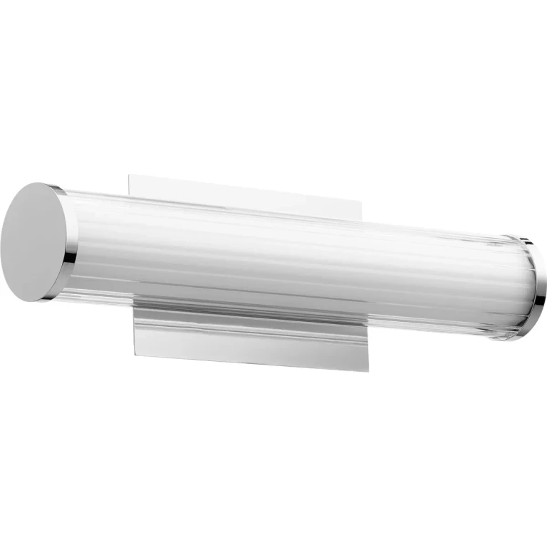 Quorum Transitional 5" Bathroom Vanity Light in Polished Nickel