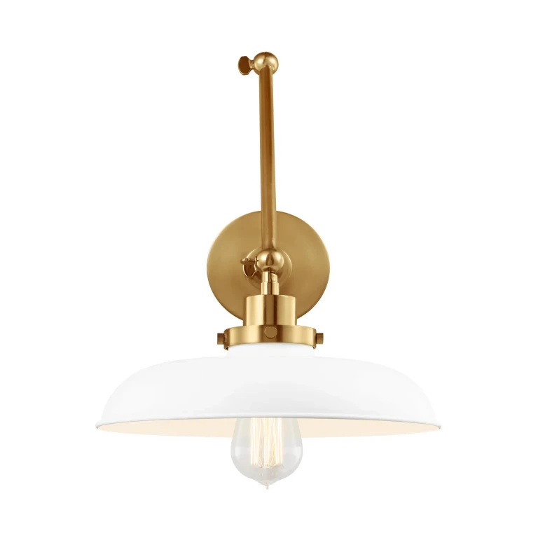 Visual Comfort Studio Wellfleet Wall Sconce in Matte White And Burnished Brass by Chapman & Myers