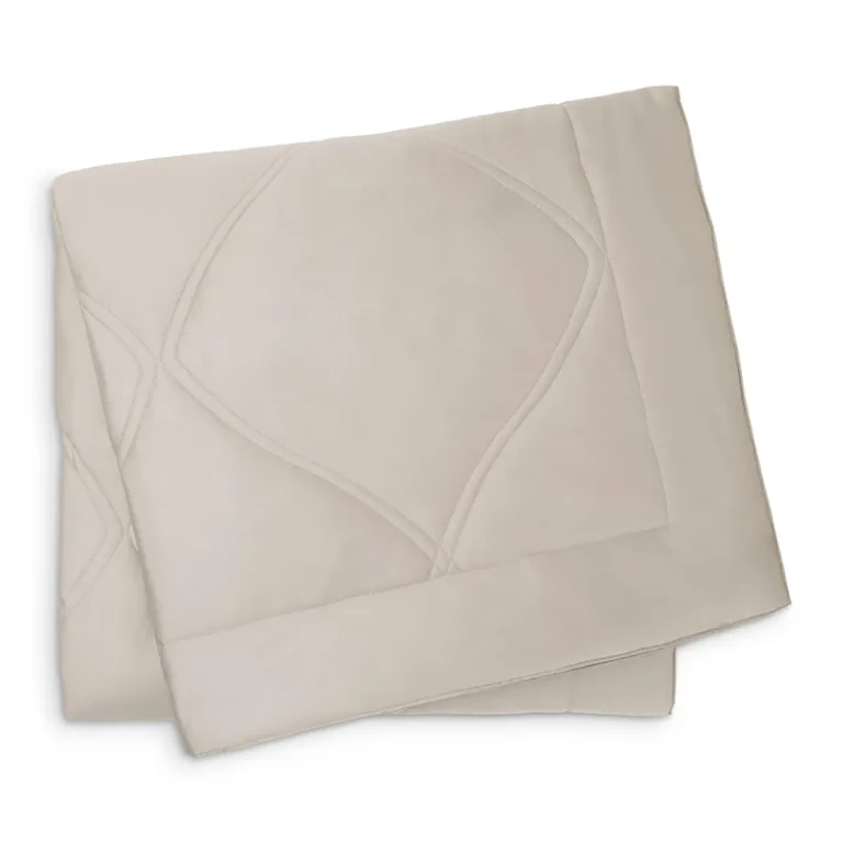 Frette Ripple Light Quilt, Queen - Exclusive