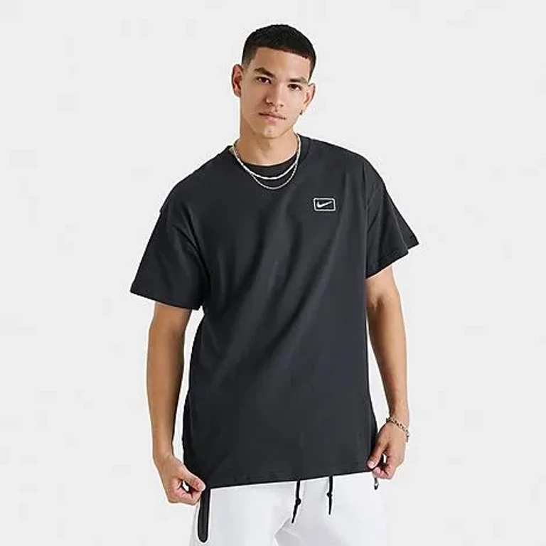 Nike Men's Sportswear Swoosh Box T-Shirt in Black Size: Small