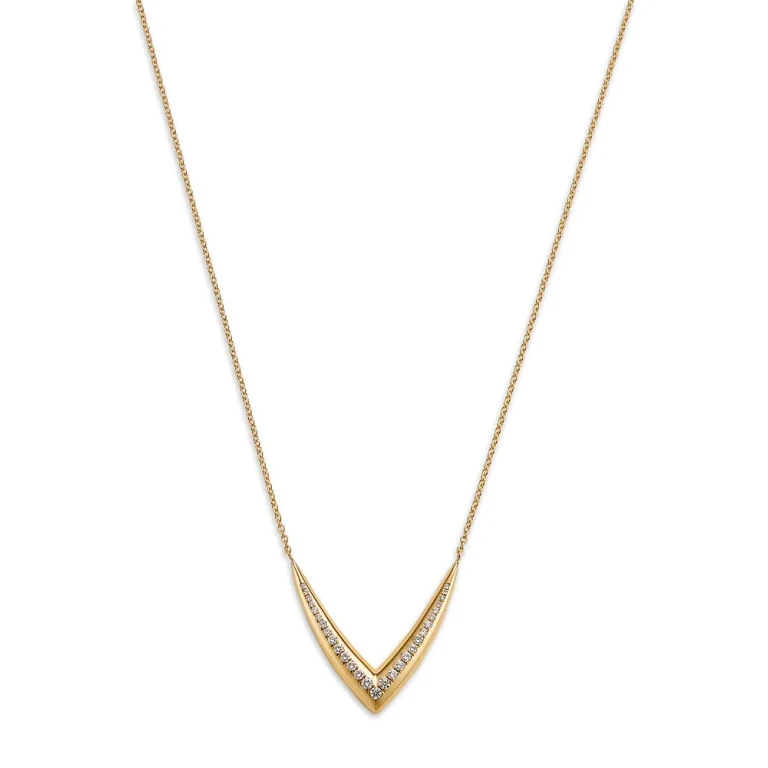 Diamond Chevron Necklace in 14K Yellow Gold, 0.30 tcw
