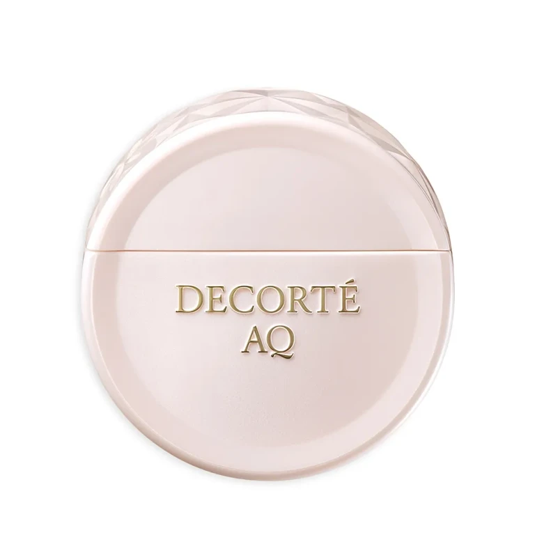 Decorte Aq Hand Essence 1.8 oz.