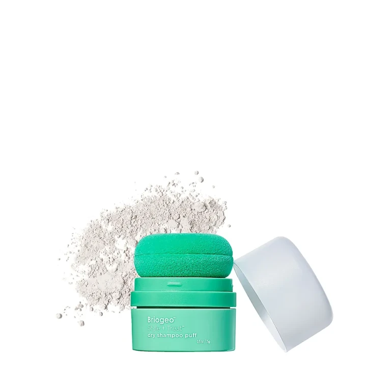 Briogeo Style + Treat Dry Shampoo Puff 0.5 oz.