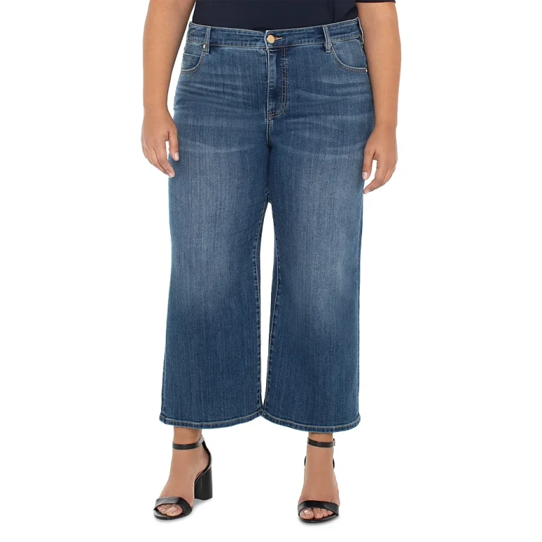 Stride High Rise Cropped Wide Leg Jeans in Wabash