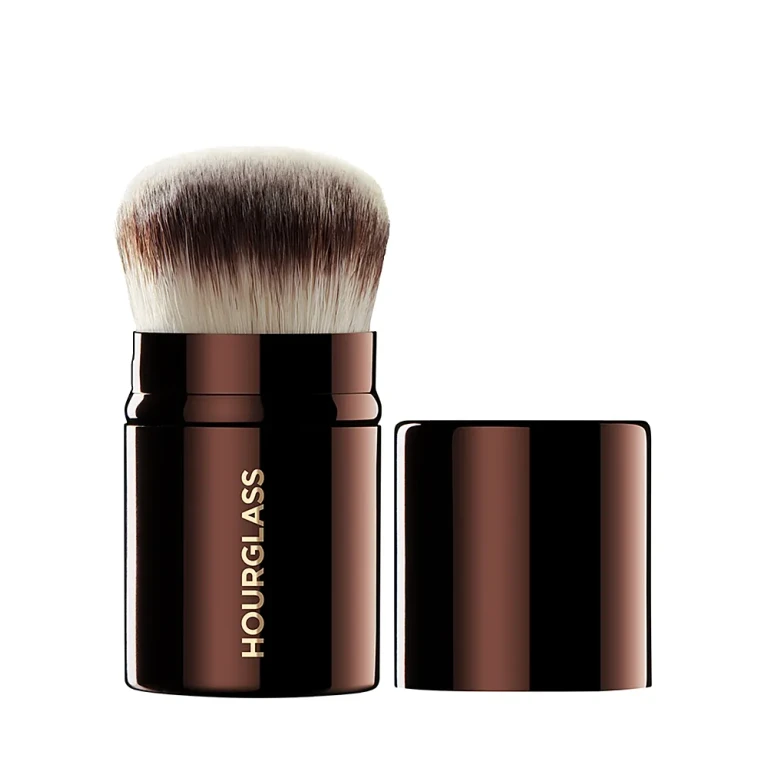 Hourglass Retractable Kabuki Brush