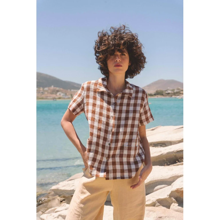 Scarlett short sleeve linen shirt in Mocha Gingham