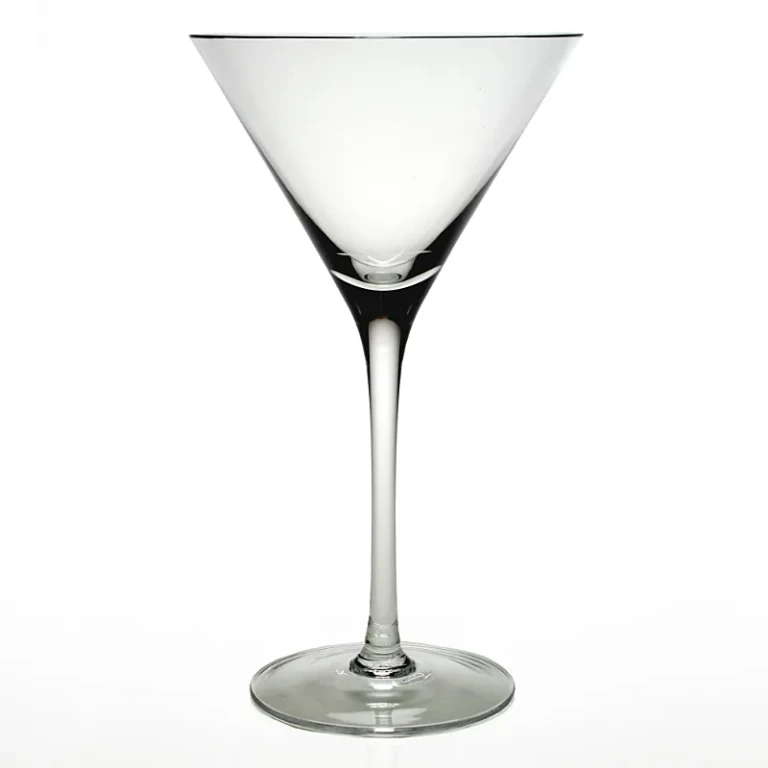 William Yeoward Crystal Country Classic Martini Glass