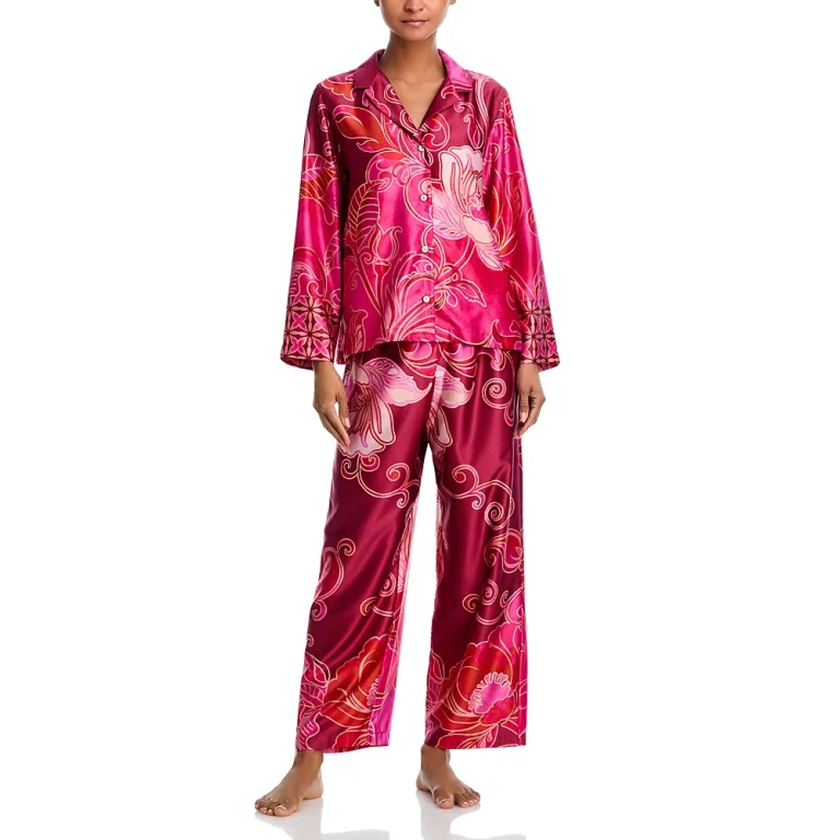 Natori Deco Notch Pajama Set