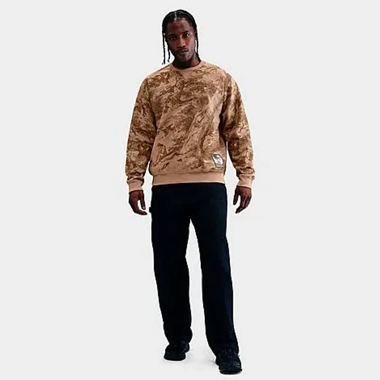 Nike Men's Solo Swoosh Fleece Crewneck Sweatshirt in Parachute Beige/Mosswood Brown Size: XS