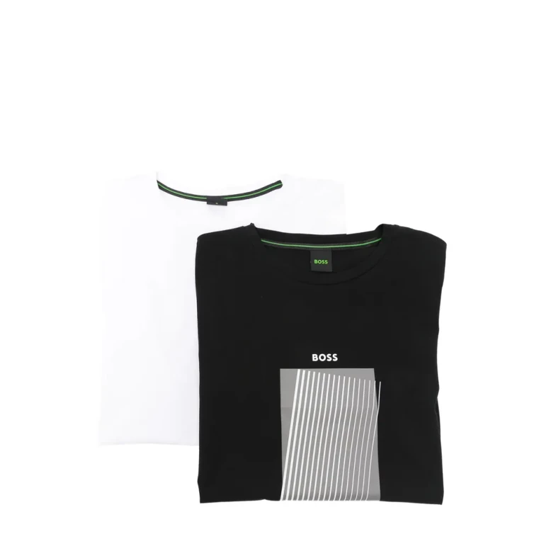 Graphic-print T-shirt