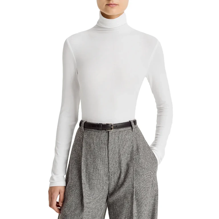 Vince Essential Long Sleeved Turtleneck Top