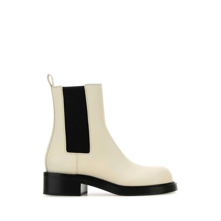 Bottega Veneta Ivory Leather Cliff Ankle Boots