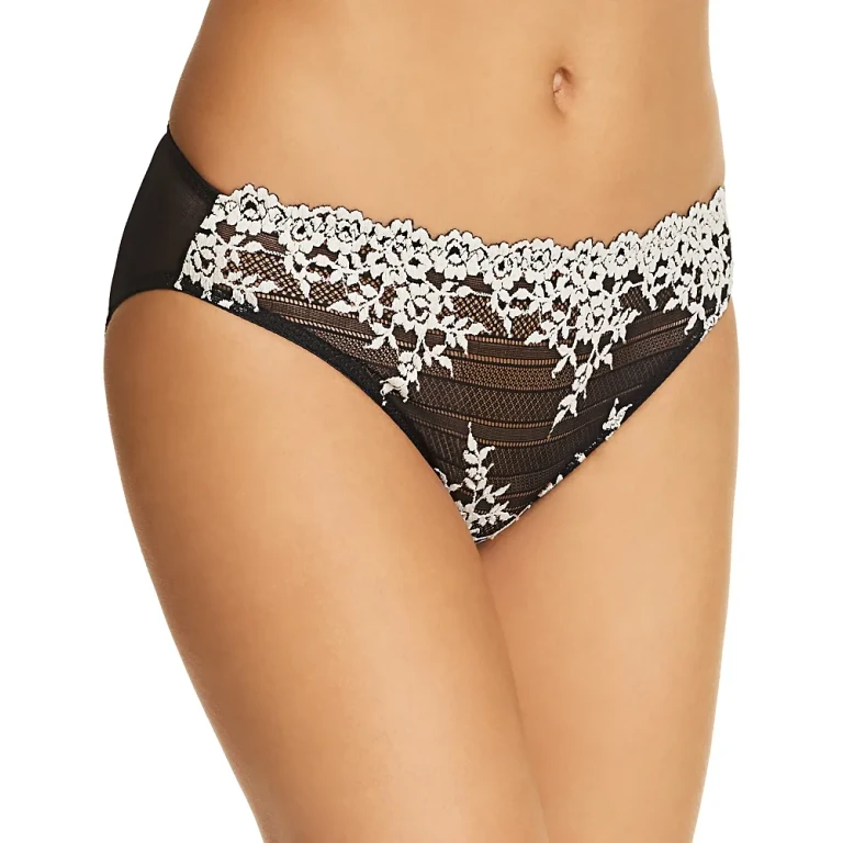 Wacoal Embrace Lace Bikini