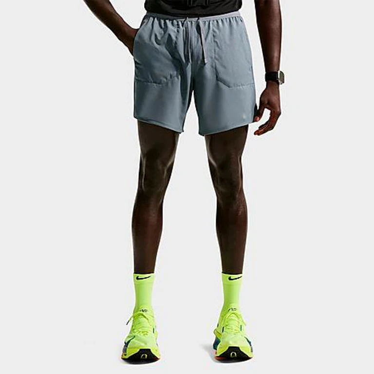 Nike Men's Stride Dri-FIT 2-in-1 7" Running Shorts in Smoke Grey Size: Small