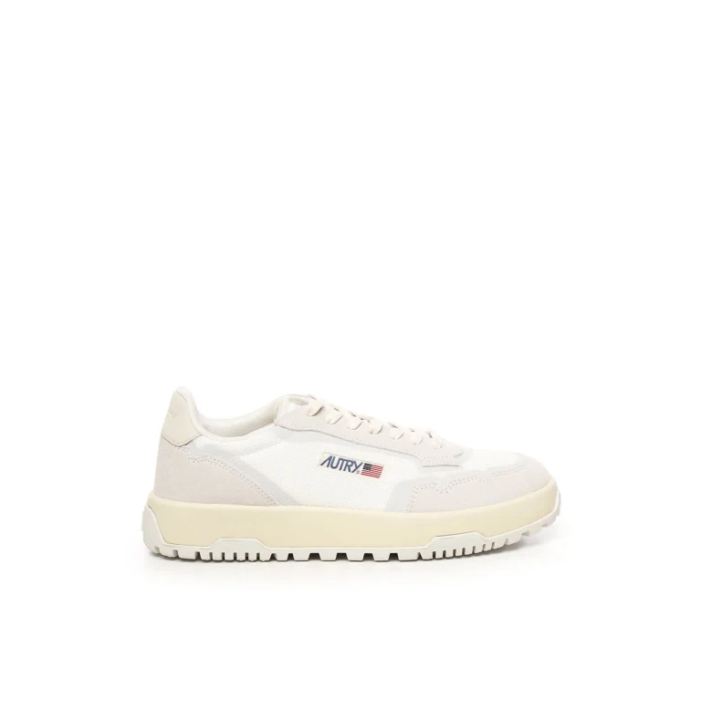 Wildpace Sneaker