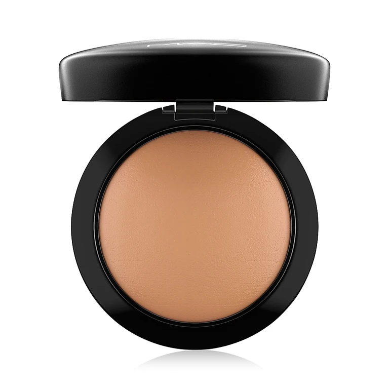 MAC Mineralize Skinfinish Natural