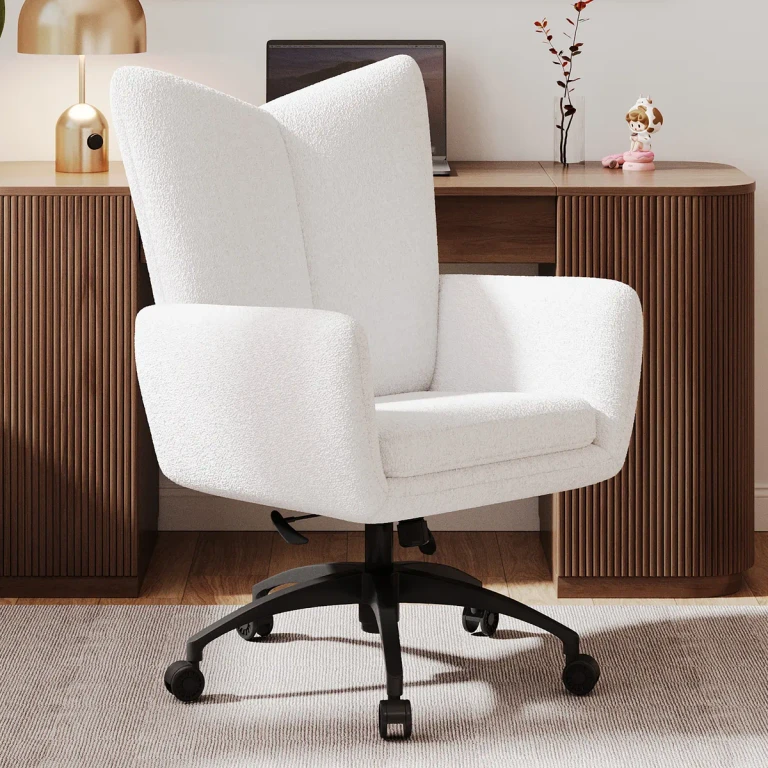 Ajustable High Back Office Chair Boucle Comfy Office Chair in White